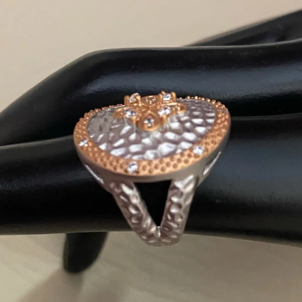 Freida Rothman Clover Shield ring - Picture 9 of 9